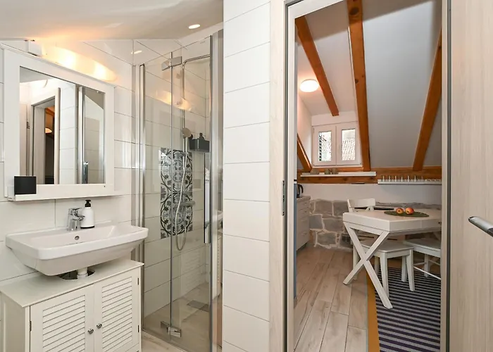 Milin Dom Premium 스플리트