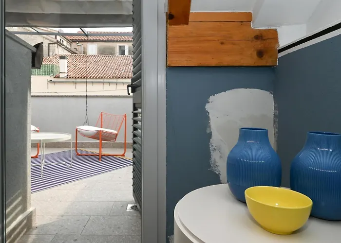 Milin Dom Premium 아파트호텔 4*