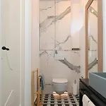 Milin Dom Premium Lägenhetshotell Split